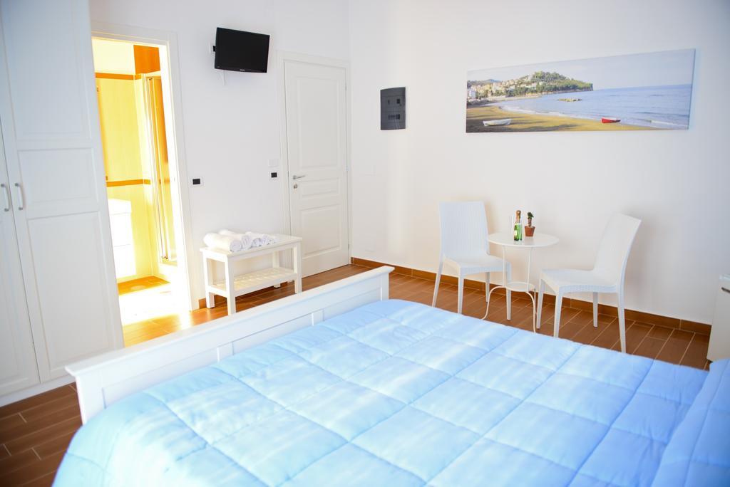 I Delfini Bed & Breakfast Agropoli Exterior photo